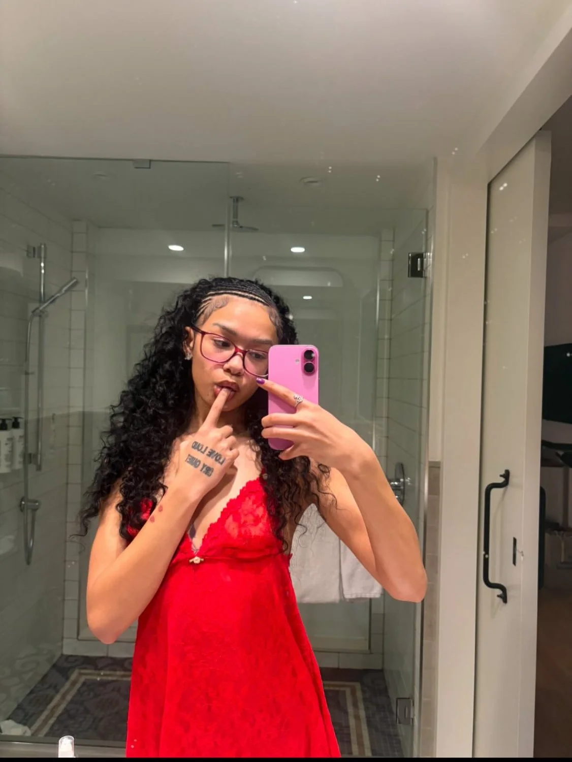Sexy skinny petite mixed baddie image 7