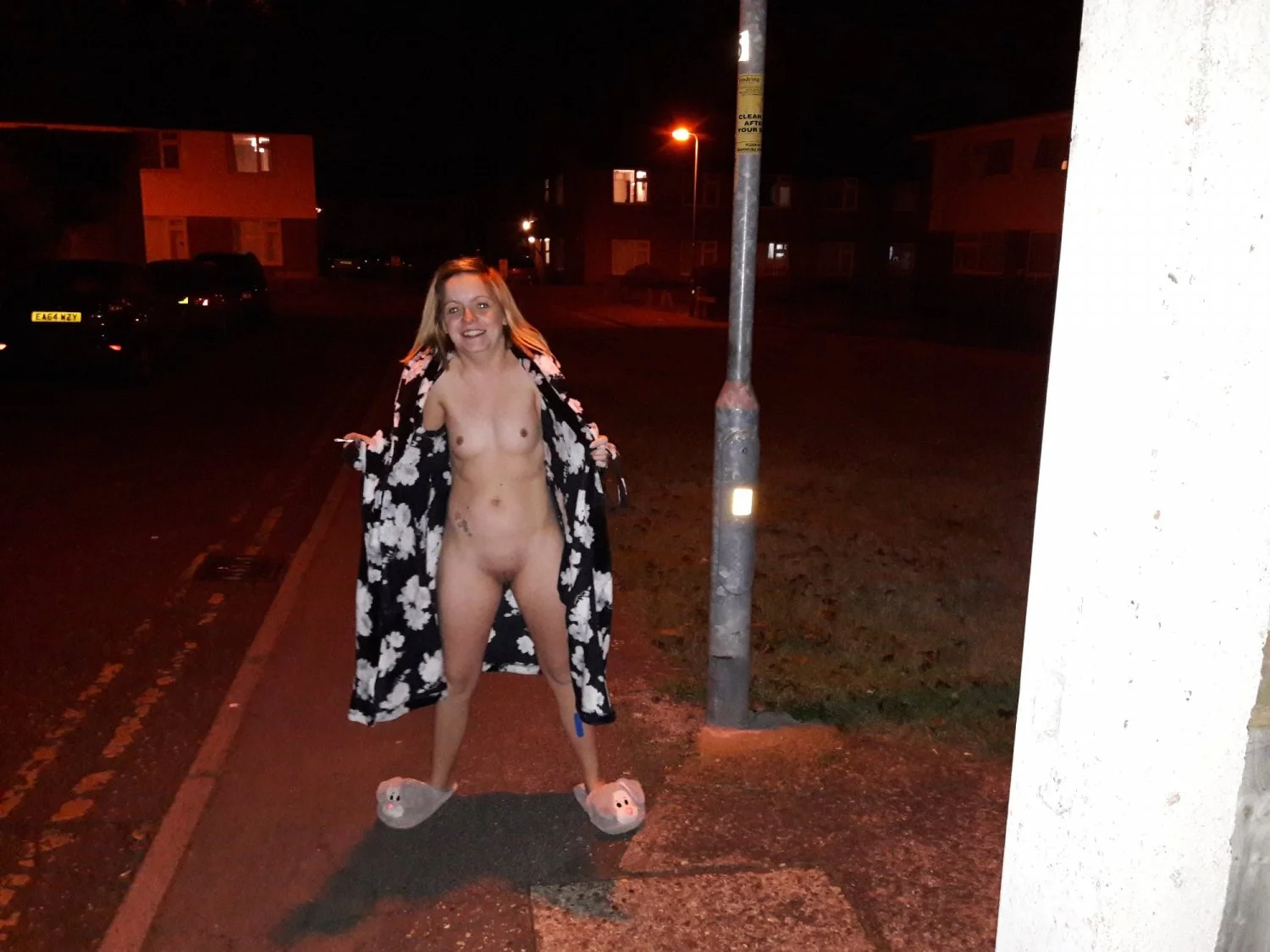 Jane the UK Slut on display image 37