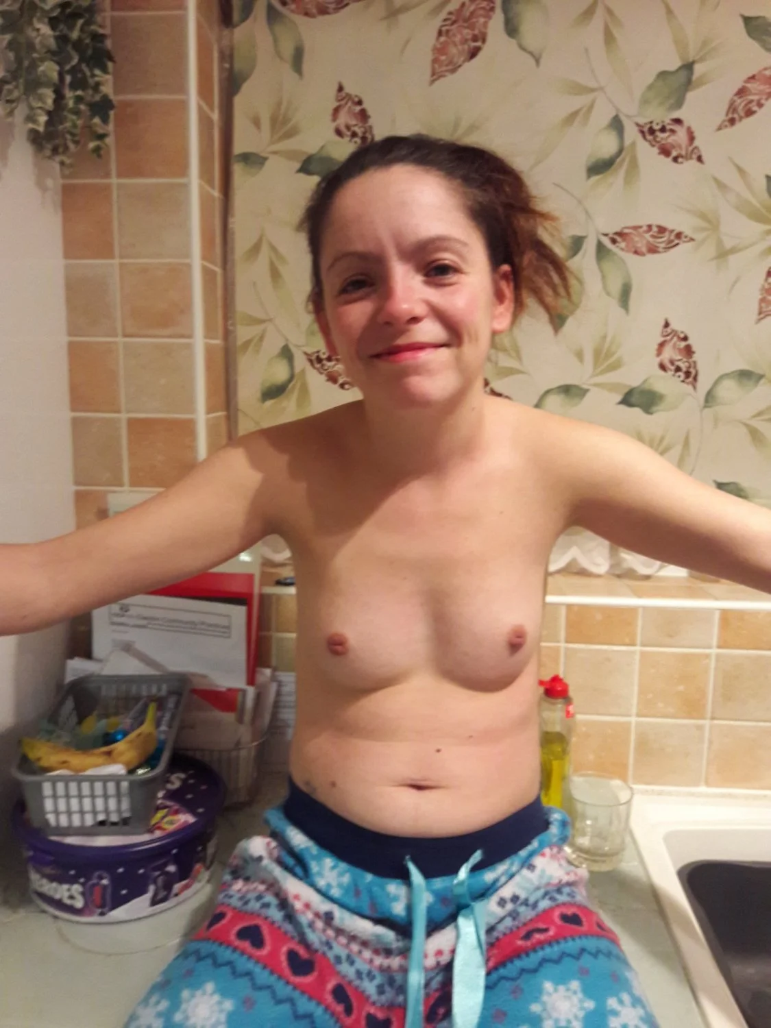 Jane the UK Slut on display image 47
