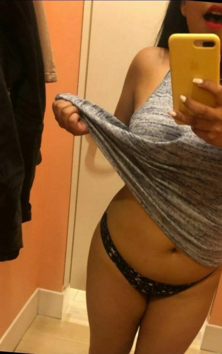La rica putita de Montse Valverde image 3