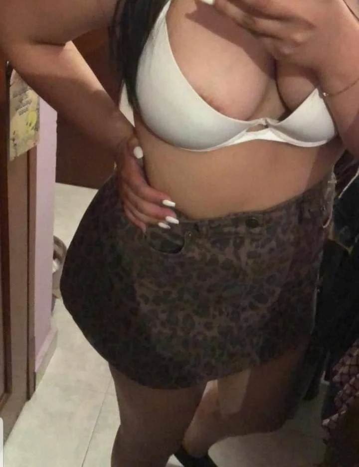 La rica putita de Montse Valverde image 6