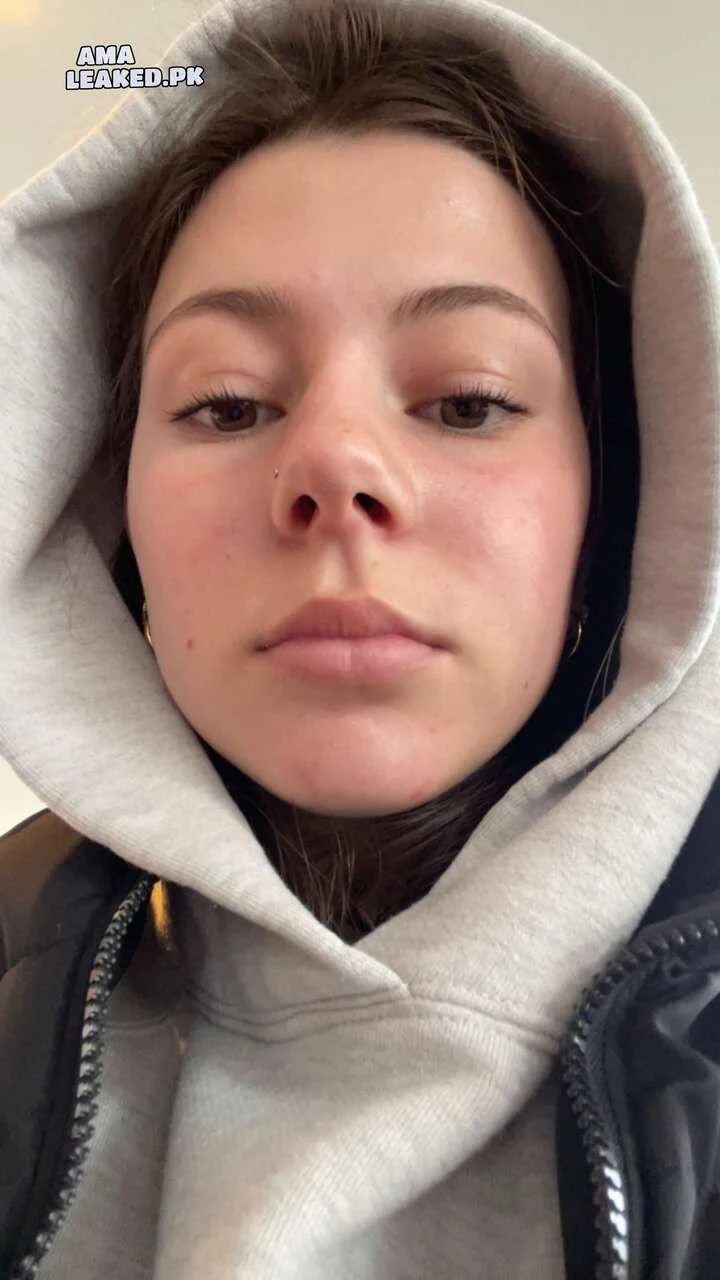College Freshman TikTok Slut’s LEAKED NUDES!!! 🔥🤤 FUCK! Save & Share while you can!!! What a whore image 18