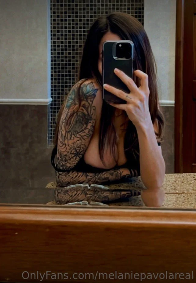 crazy hot brunette bimbo image 8