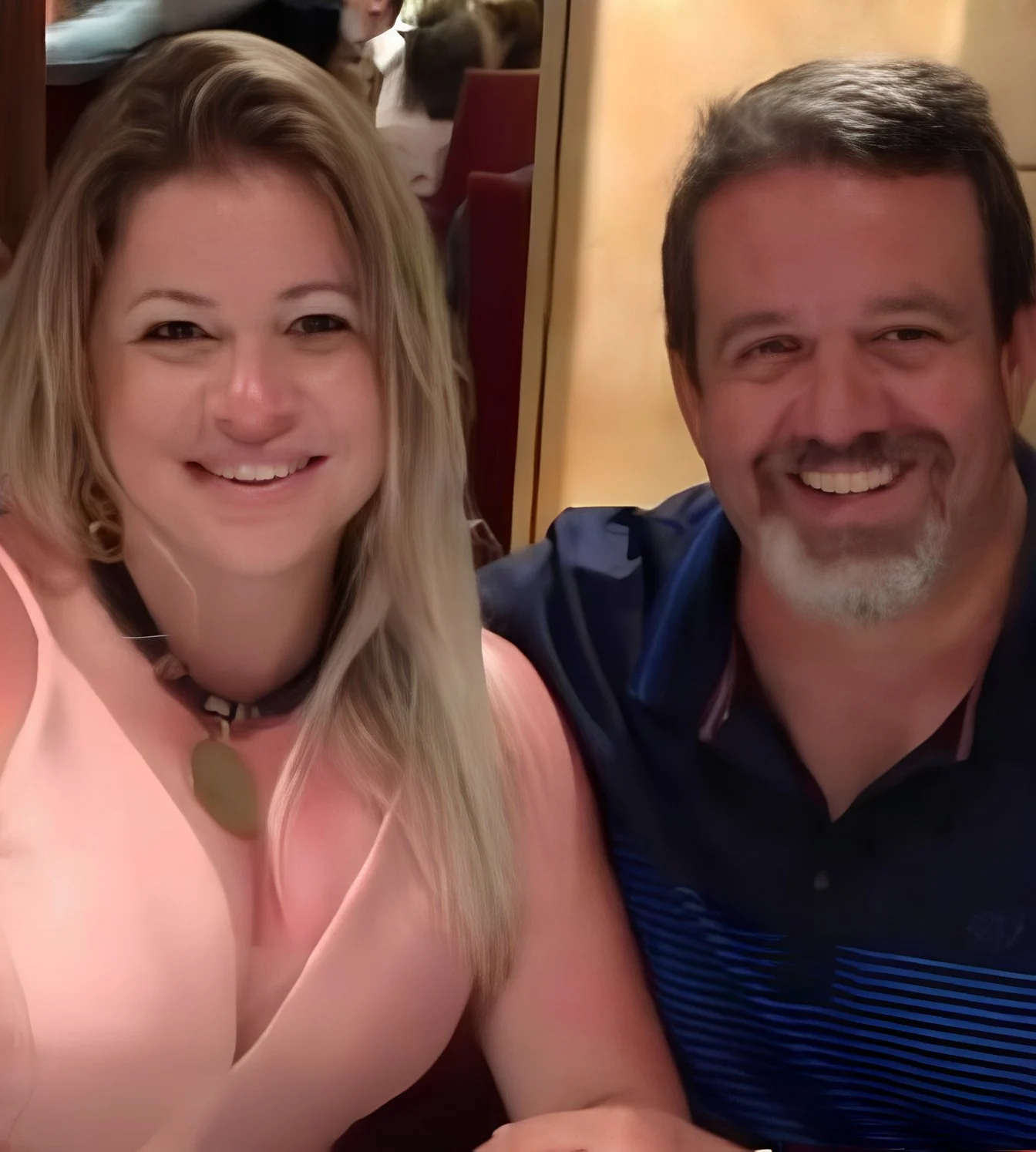 Novinha esposa fodeu com negao liberada pelo marido corno!!! novinha, vazou, vazada, amador, corno image 1