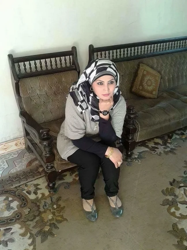 Hijabi Muslimah image 3