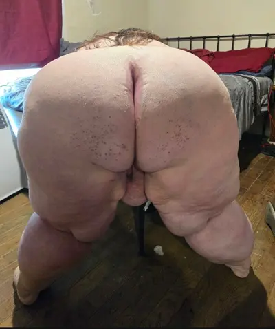 This ssbbw loves anal sexy she said she loves it in her ass💦💦💦💦 cover image