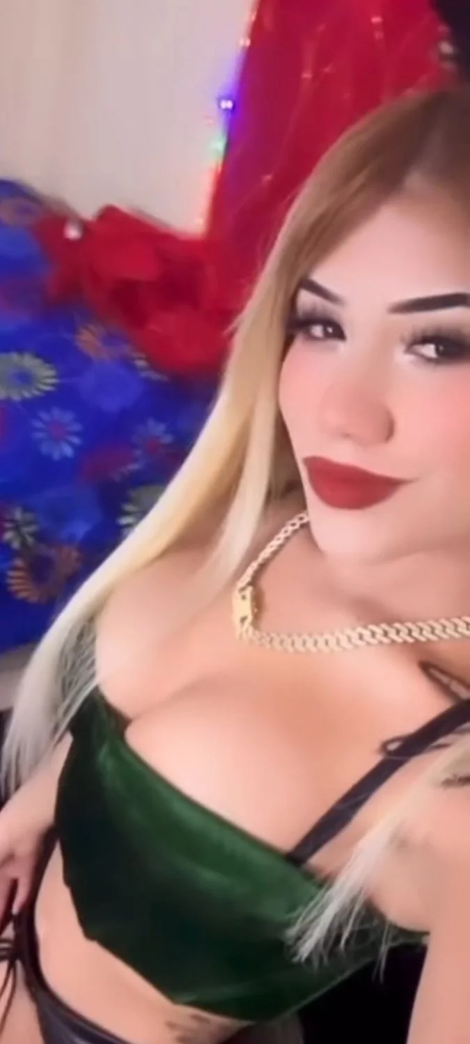 Rica girl putita sexy buen cuerpo y culito image 4