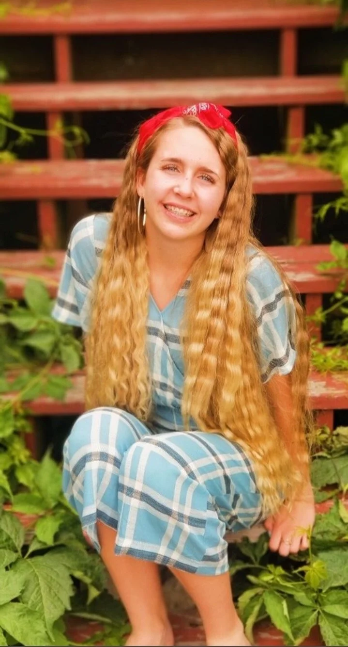 Submission 150: Users IRL Friend image 6