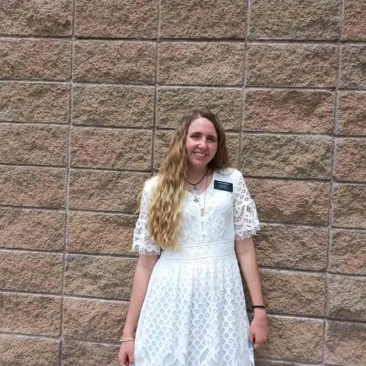 Submission 150: Users IRL Friend image 9