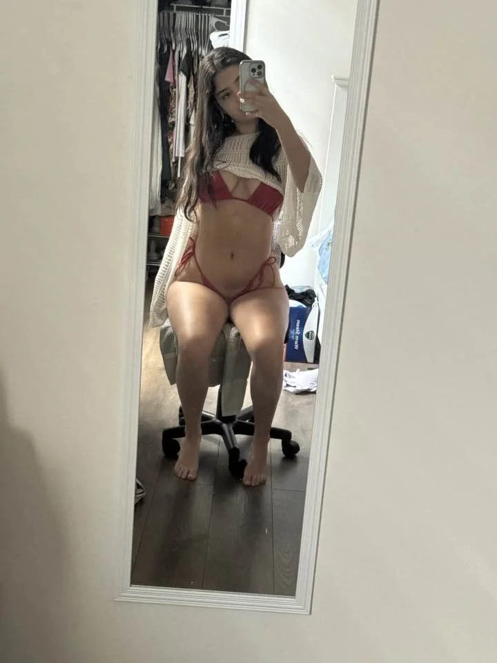 Sofia, 20, FL She love hard sex and became webslut with her doggystyle image 2