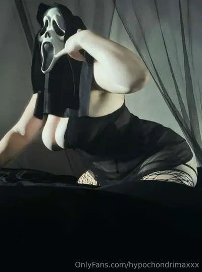 The Alt Goth TikTok Creator That Went Viral While Filming At Work cover image