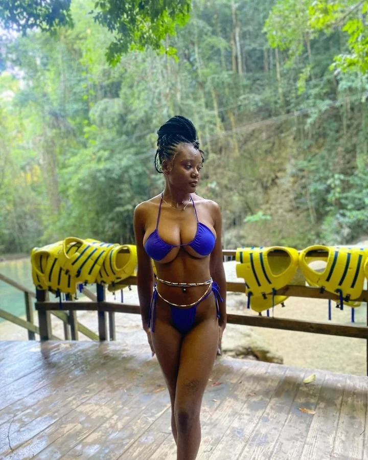 Slim petite jamaican its.masani image 2