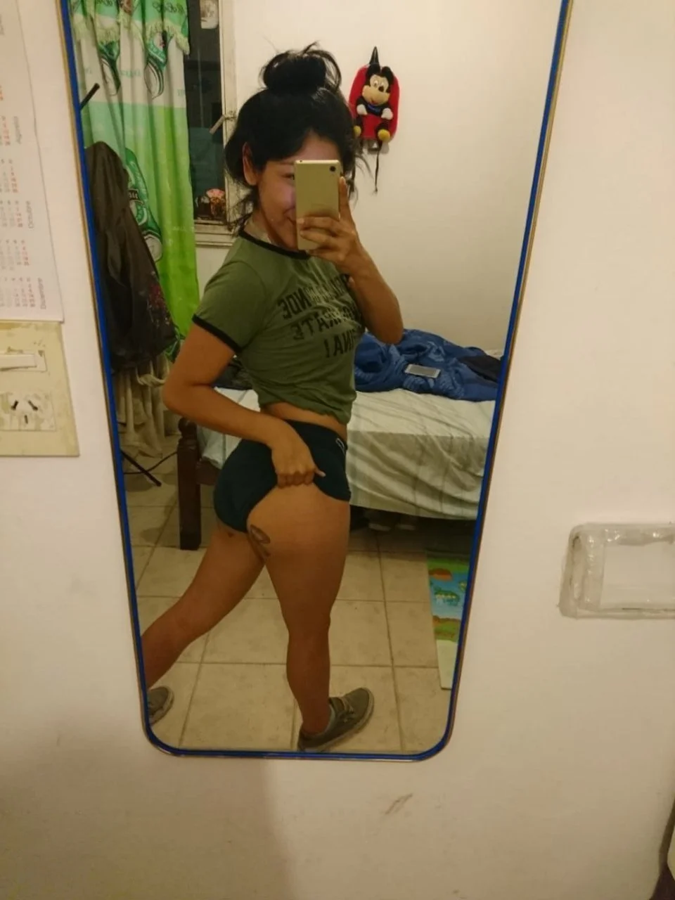 Putita mexicana necesitada de verga image 4