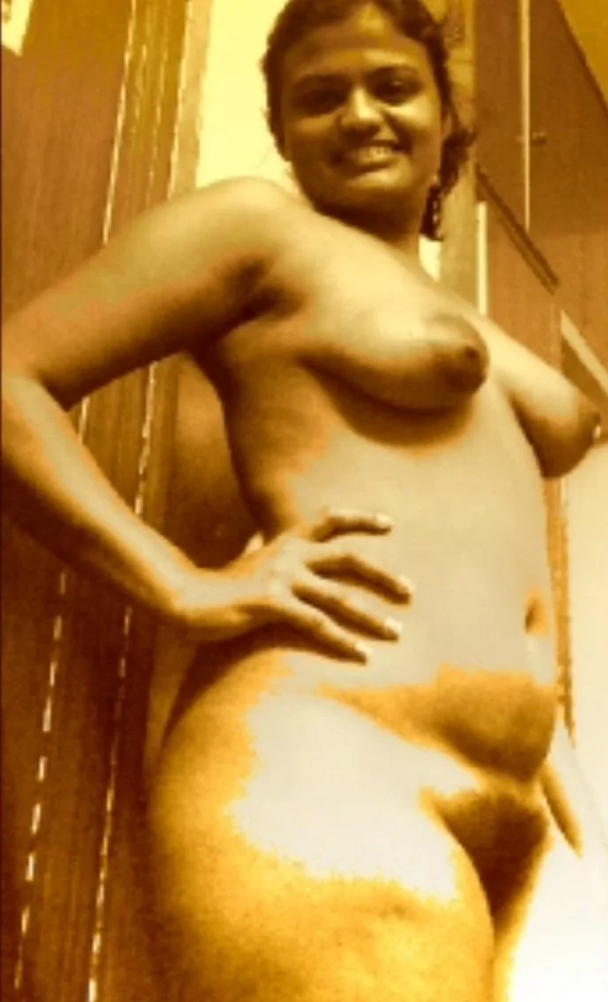 Young Namrata shows her perky brown tits image 13