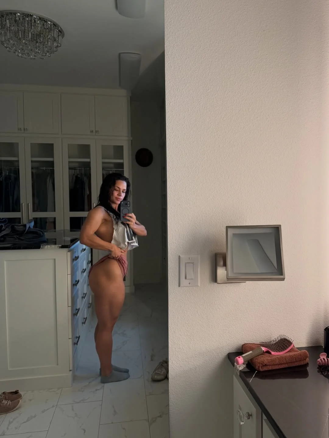 Pro IFBB Renee image 15