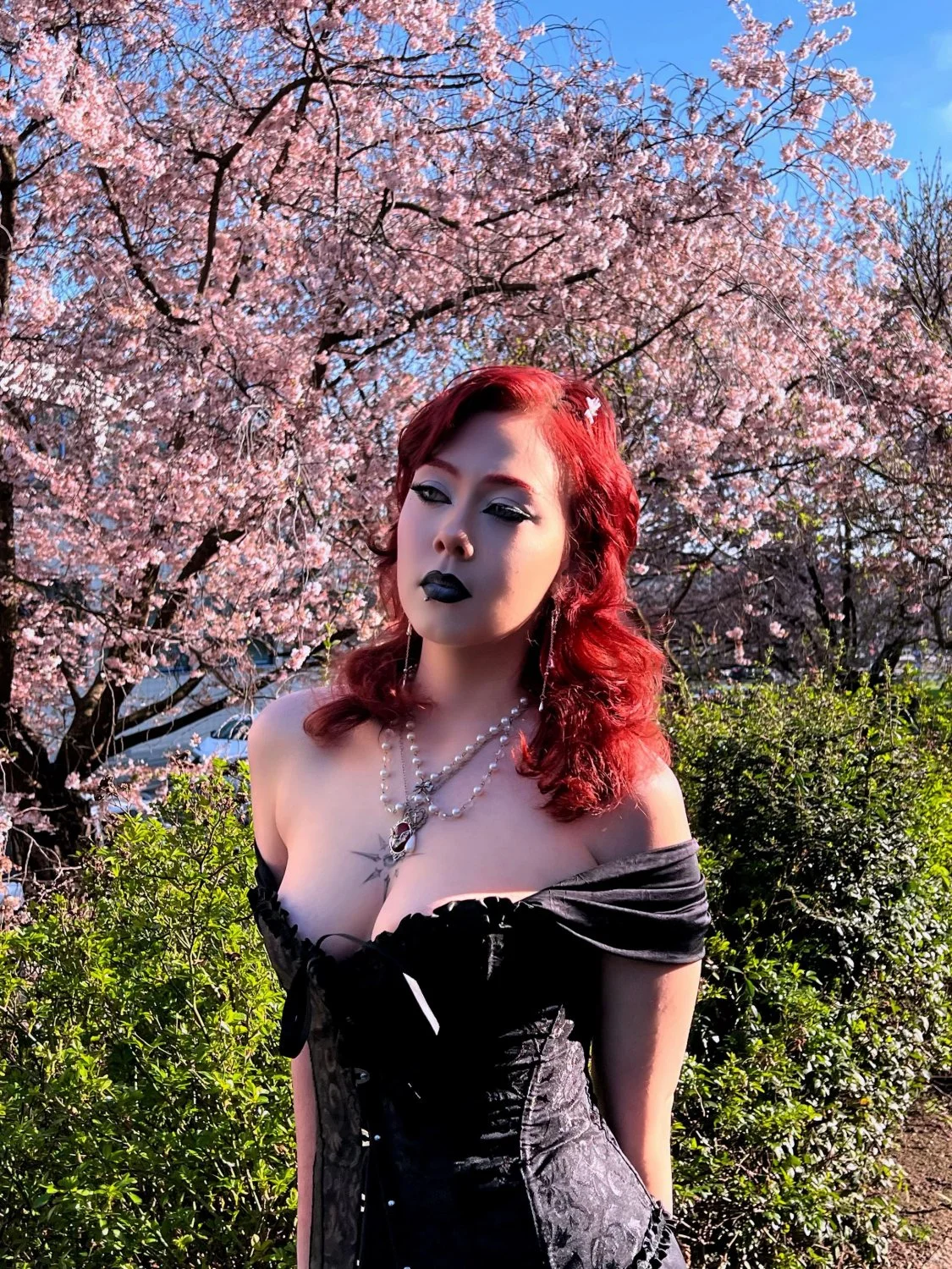 Katya's goth slut sister Ksenia image 10