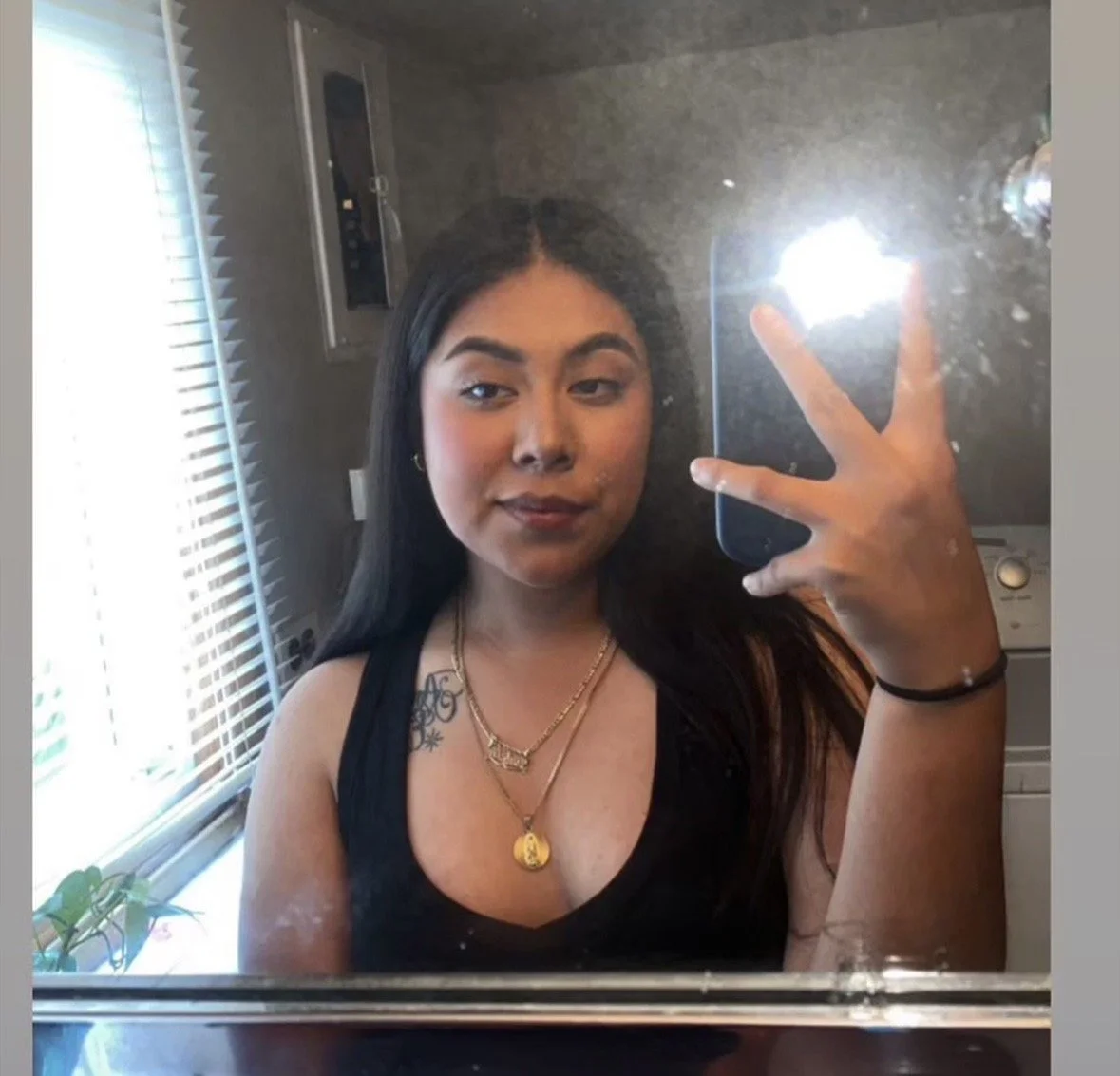 Chicago Latina Isabel shared image 4