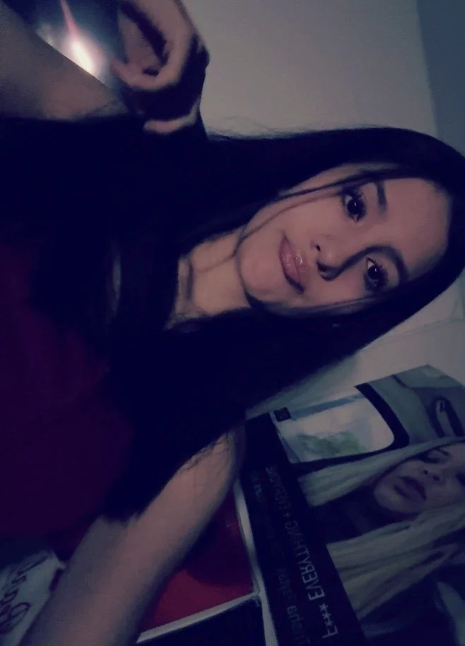 Petite latina main image