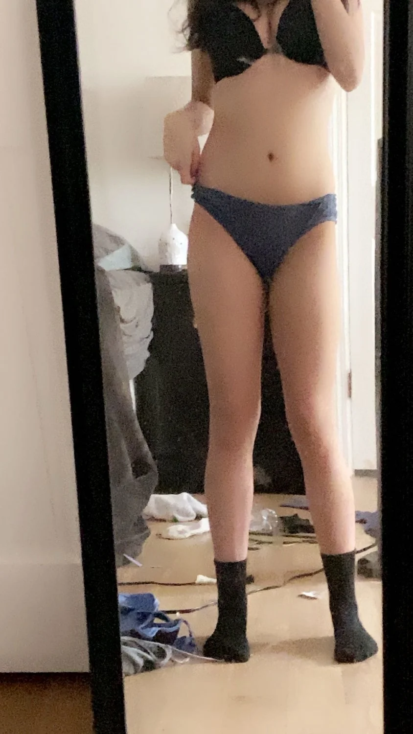 Petite latina image 12