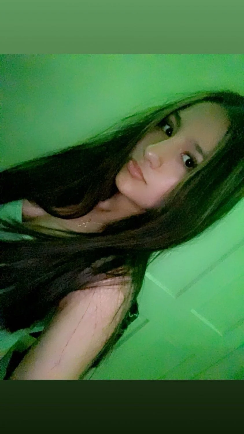 Petite latina image 17
