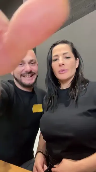 Ganhou aumento do patrão cover image