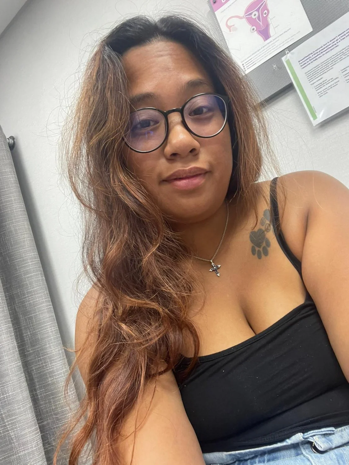 Asian Filipina image 4