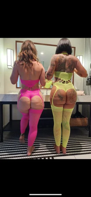 BELLA BELLZ🔔 image 3