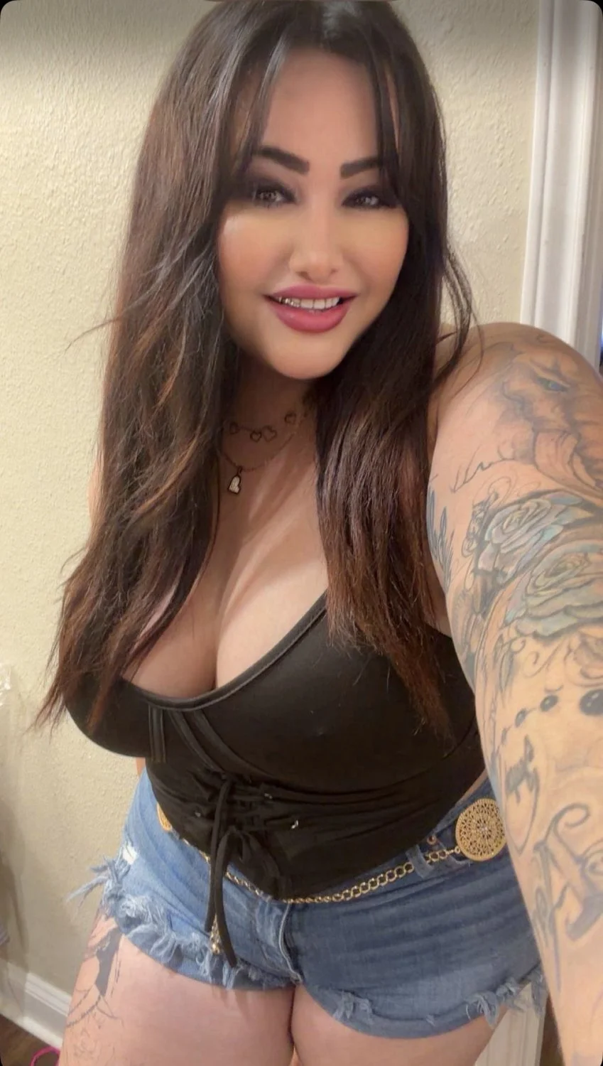 Baytown TX cici or Liz does anyone got videos or pics of her? image 2