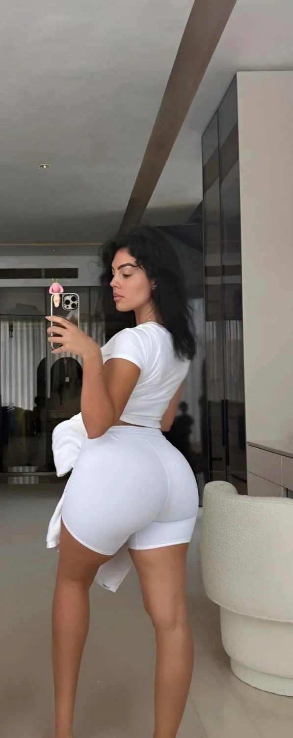 Georgina Rodríguez image 15