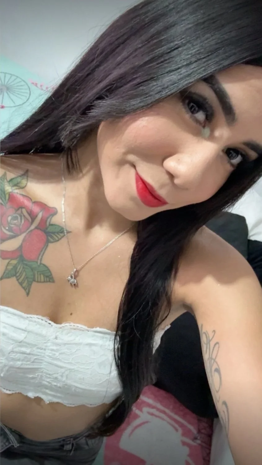 Pamela rica flaca image 1