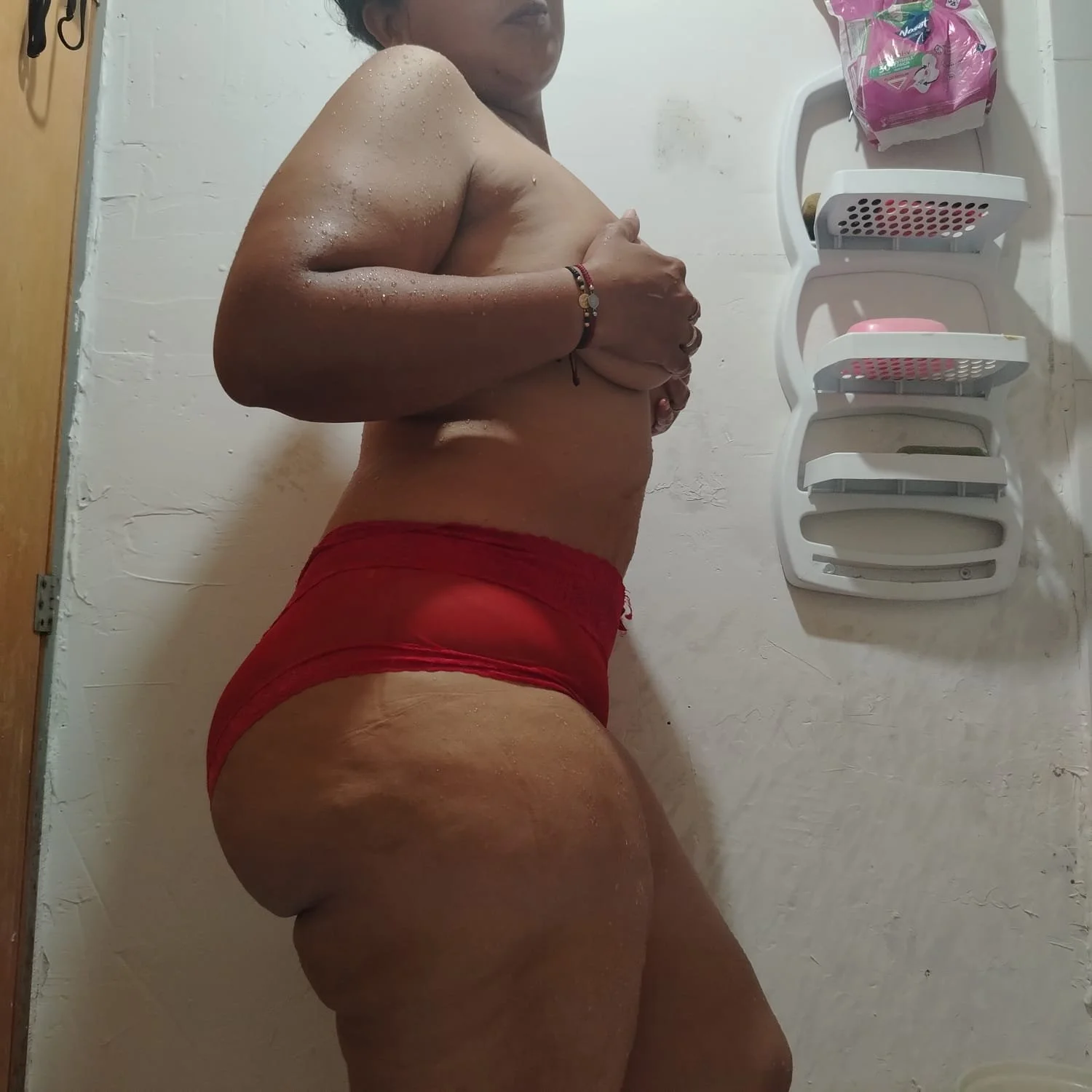 Hermosa mujer image 5