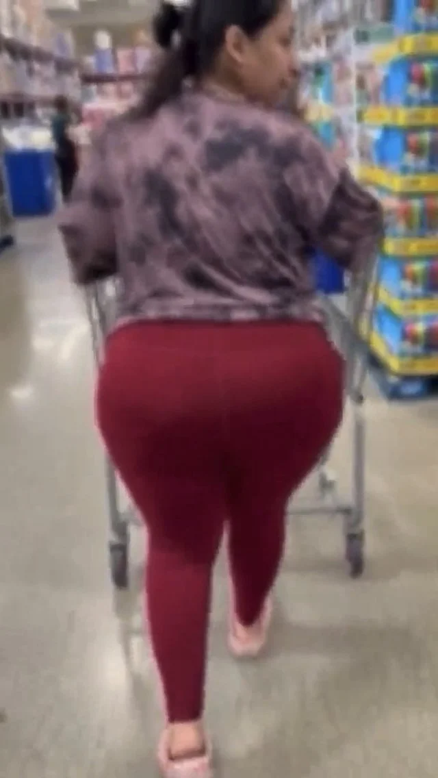 Big booty latina met her at supermarket big ass image 2