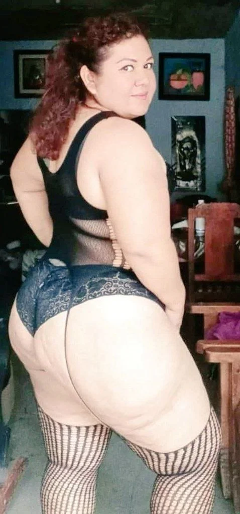 SHARON LA CHINA SEX image 2