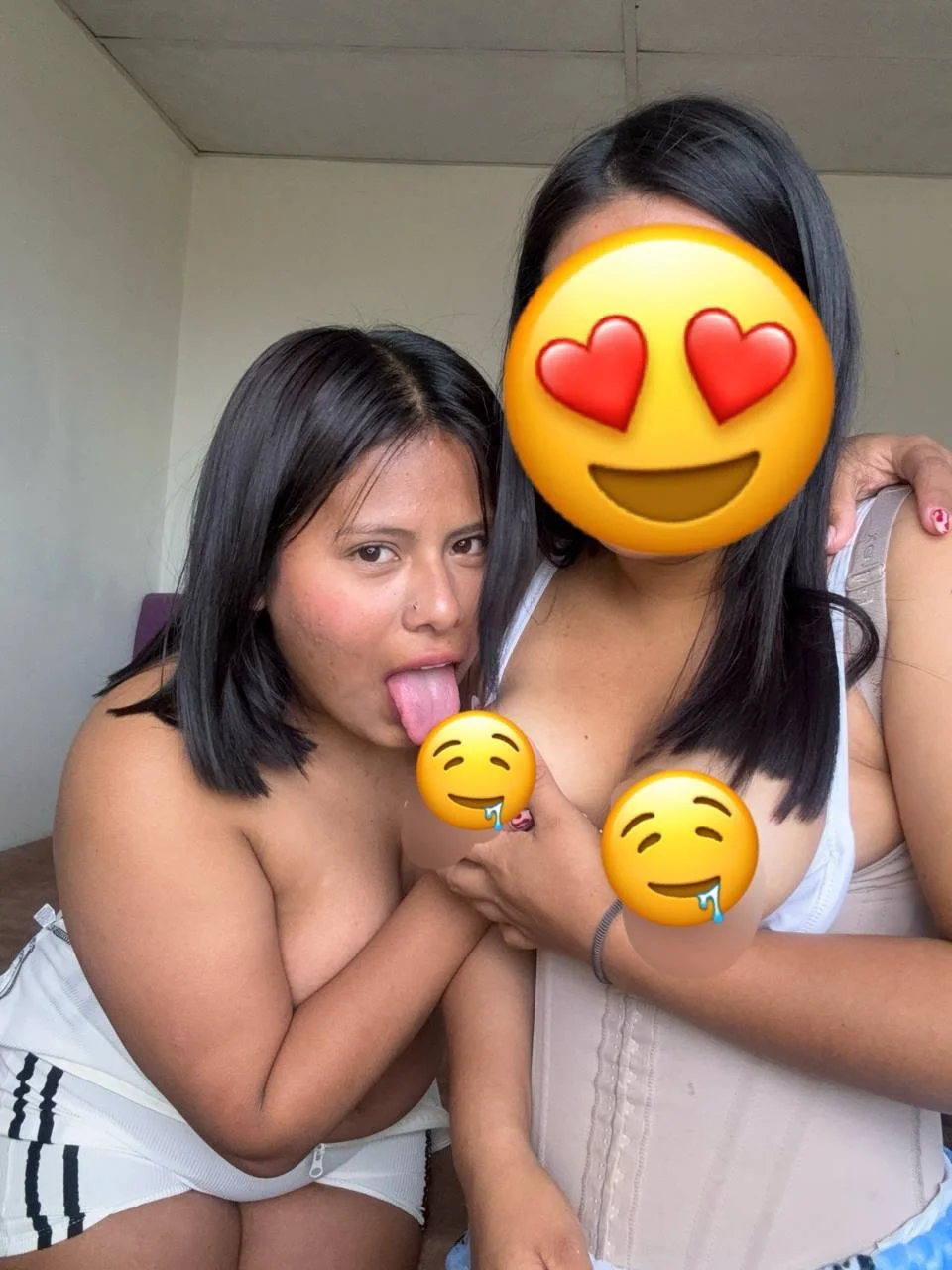 TANIA SAEZ SEXY image 12