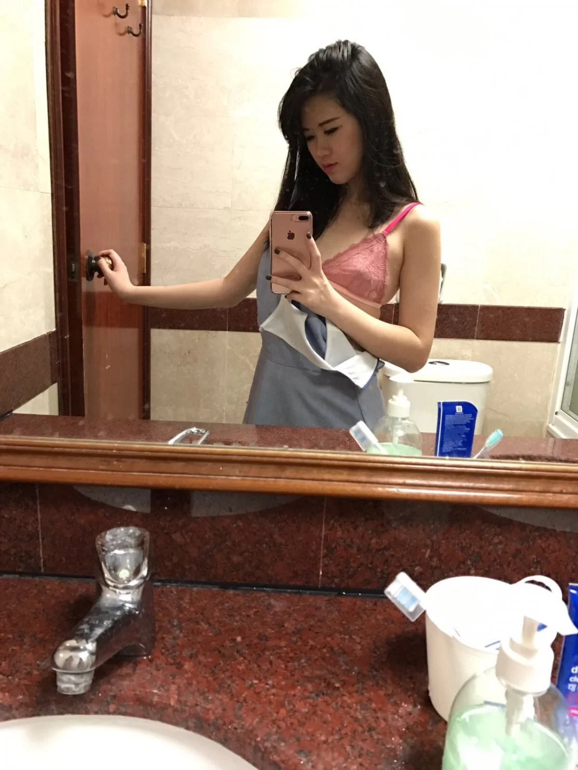 Asian Teen cynchong image 4