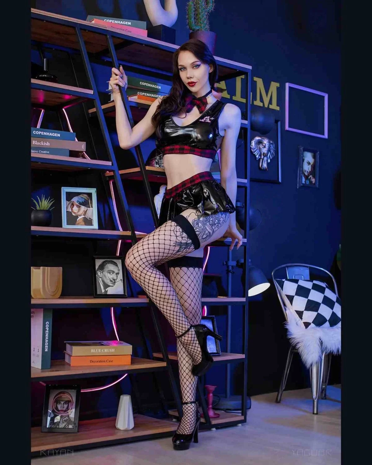 World Class Cosplay Model being Beautiful and Cool, as they do 😇🙏 image 17