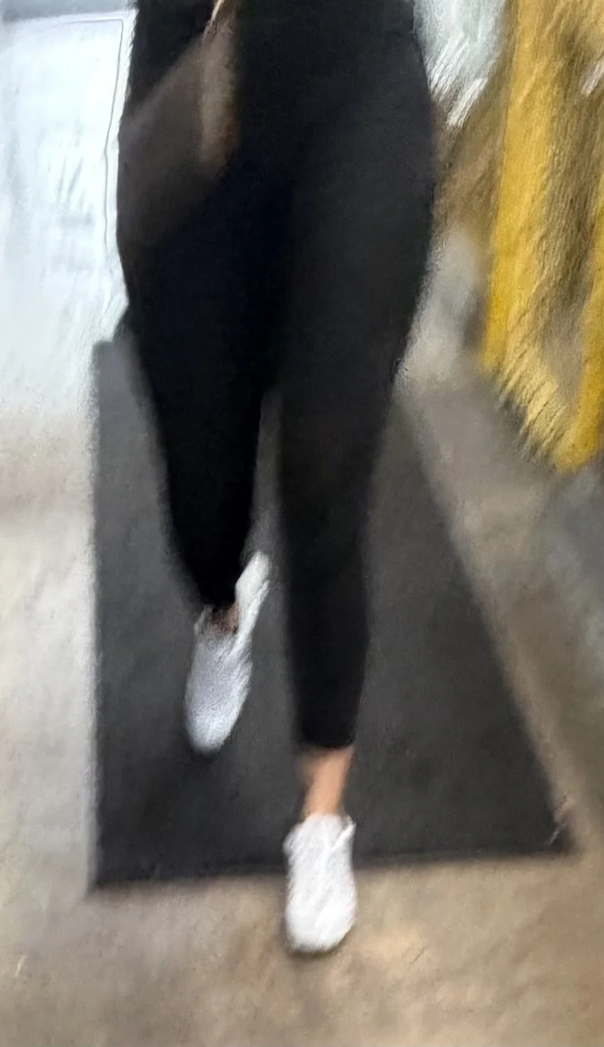 Creep shots of thick Latina ass in black leggings part 2 image 3