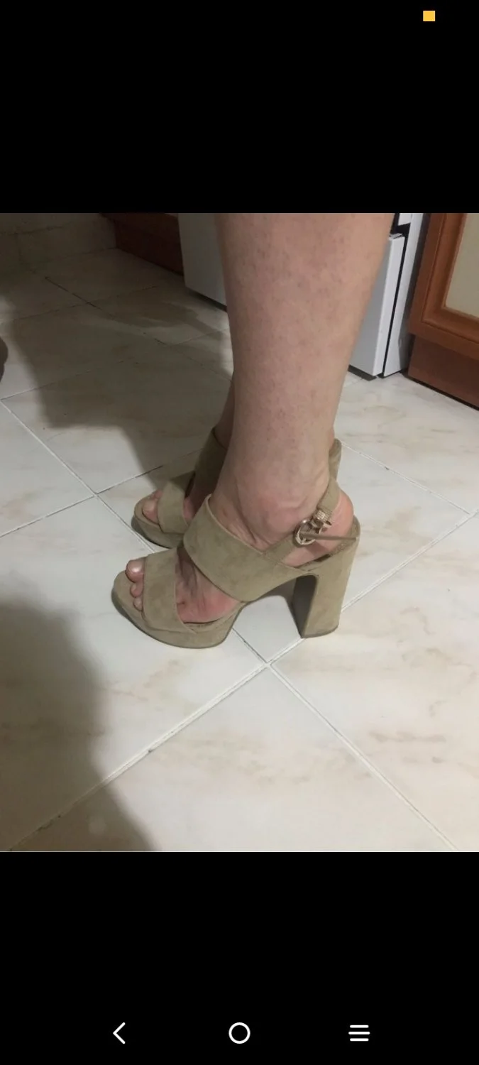 Girlfriend feet image 5