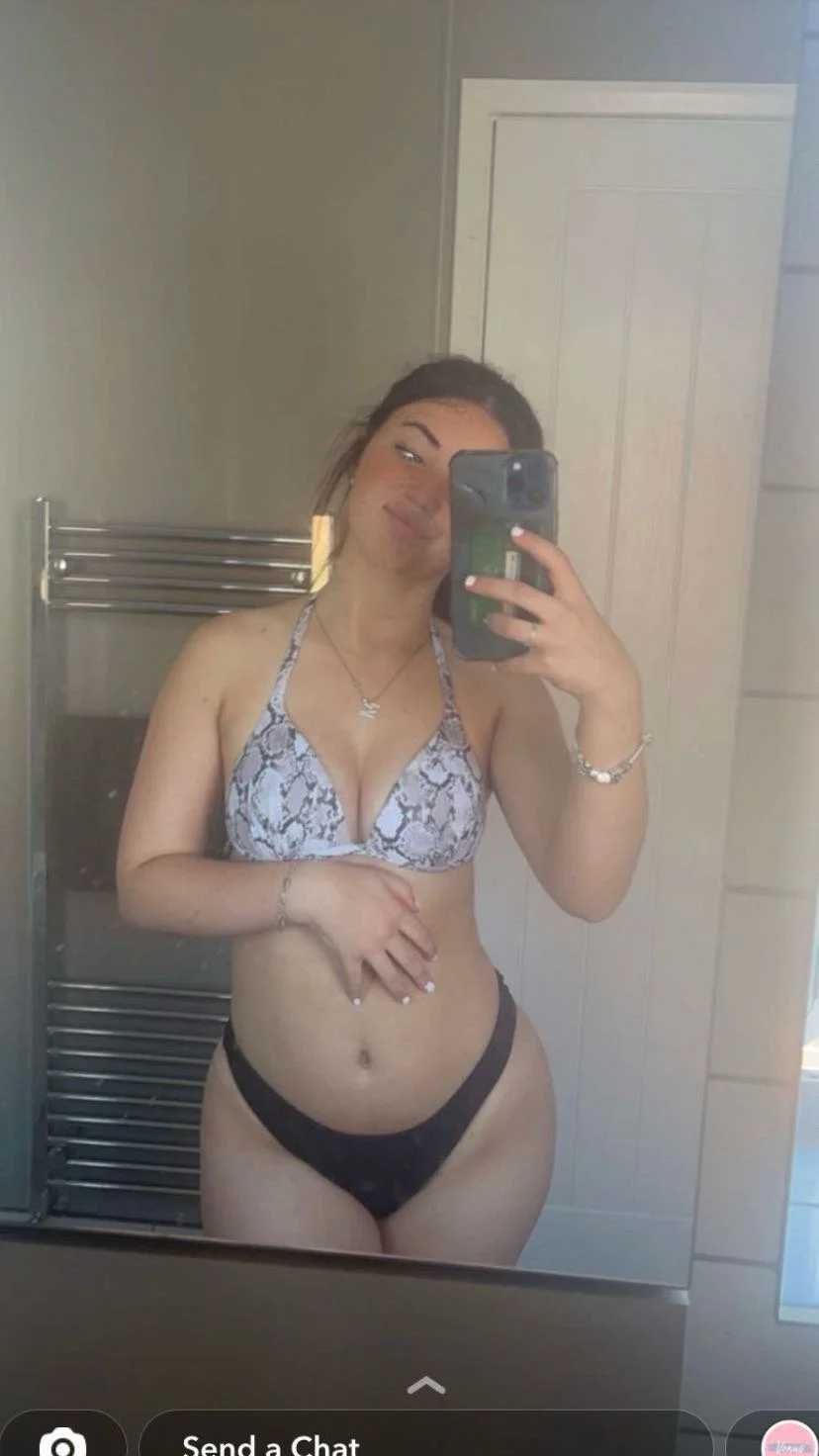 Submitted and risked Girlfriend. Want to risk your girl too? DM me image 2