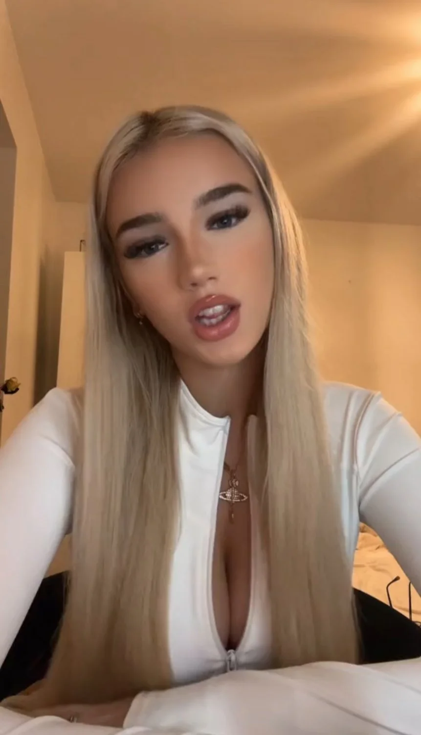UK Chav Slut with massive tits image 12