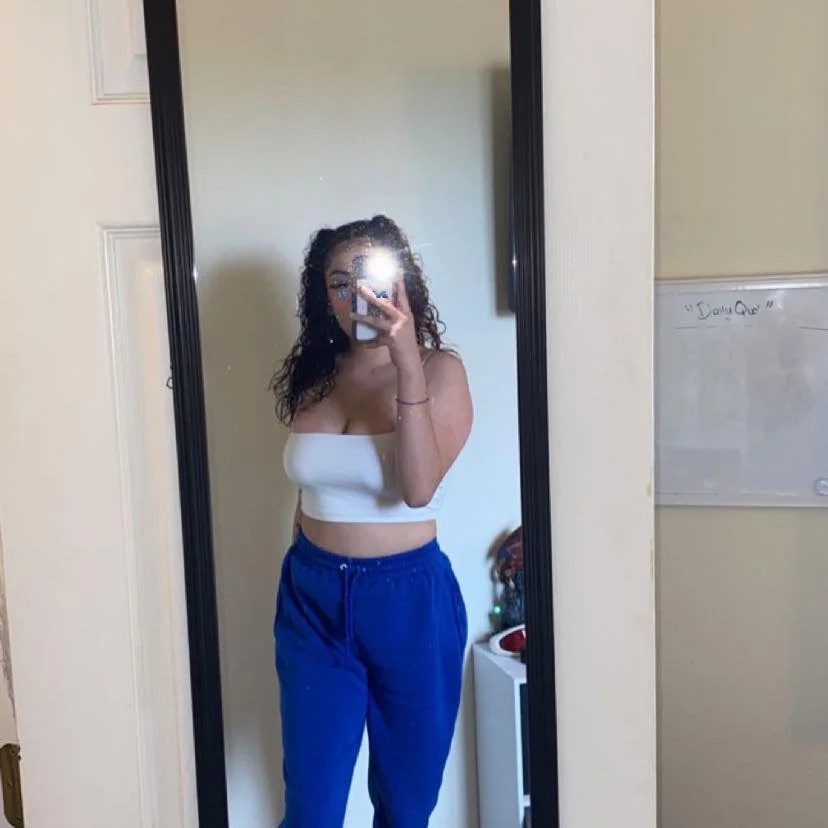 ¥add my Latina Wife on Snapchat¥ image 6