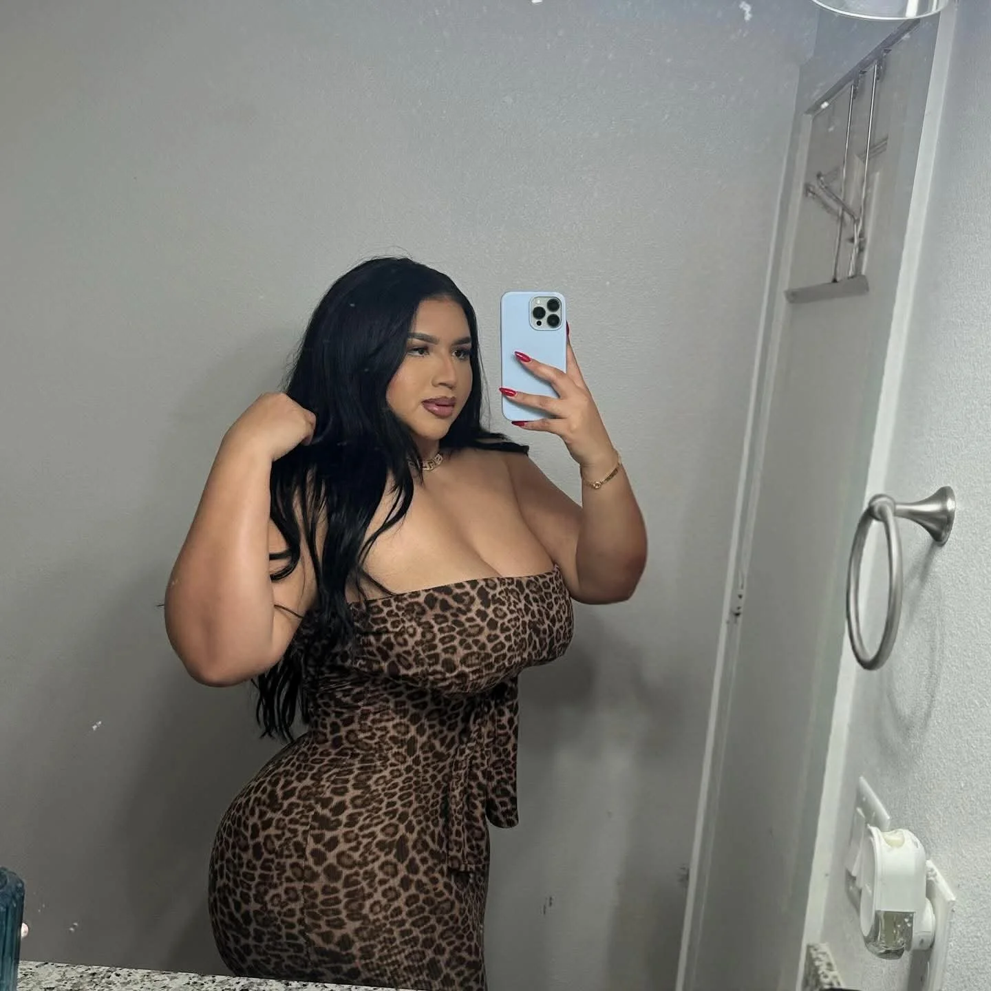 😚😚😚 image 4