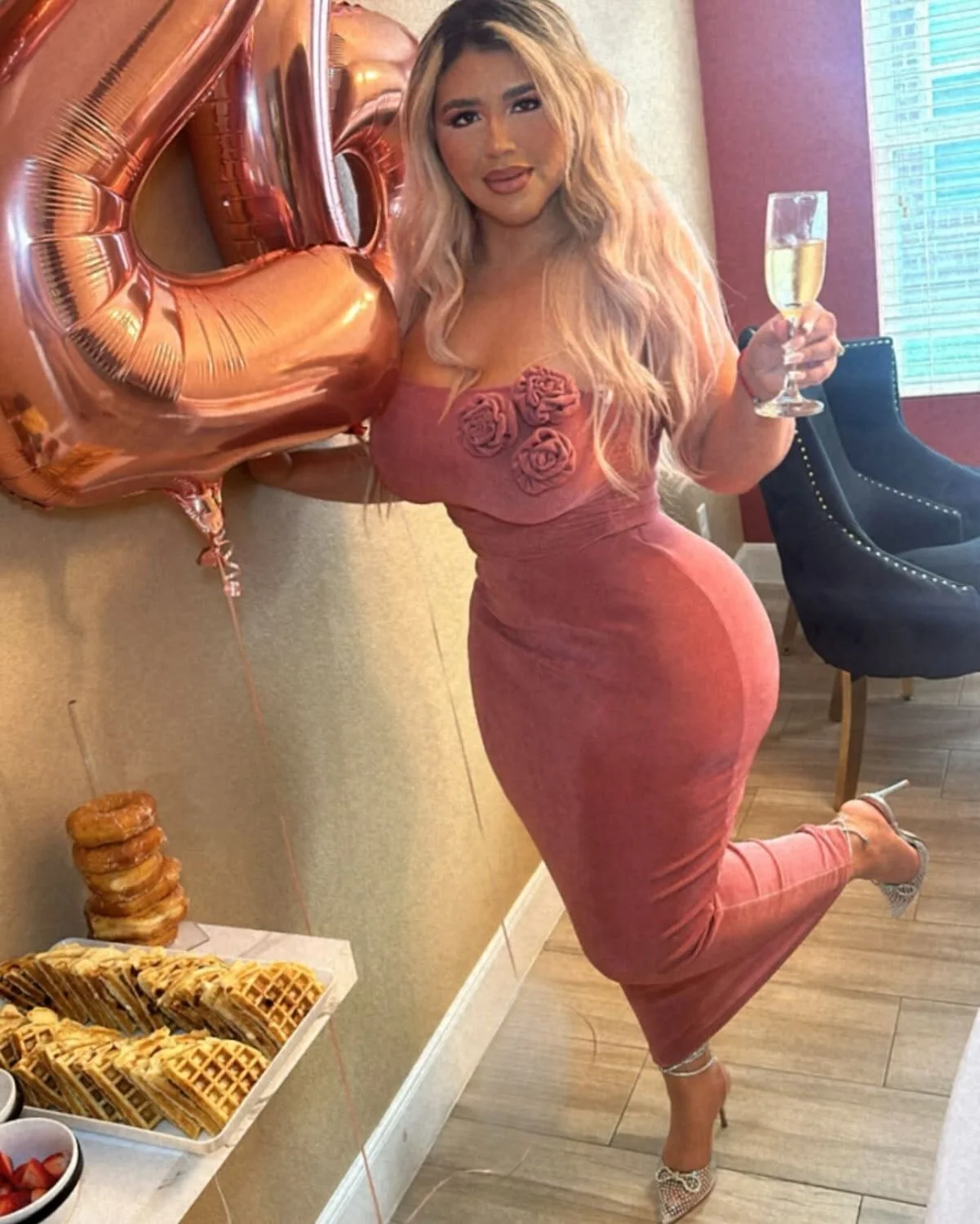 😚😚😚 image 6