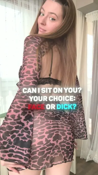 🔞 small tits slutty stripping naked tight wet pussy nude 🍑😈 My OF cover image