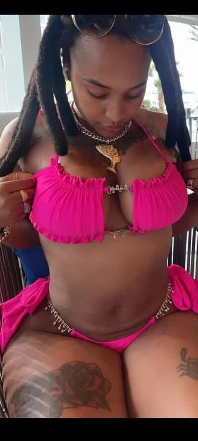Sexy Ebony Milf Truck driver image 9