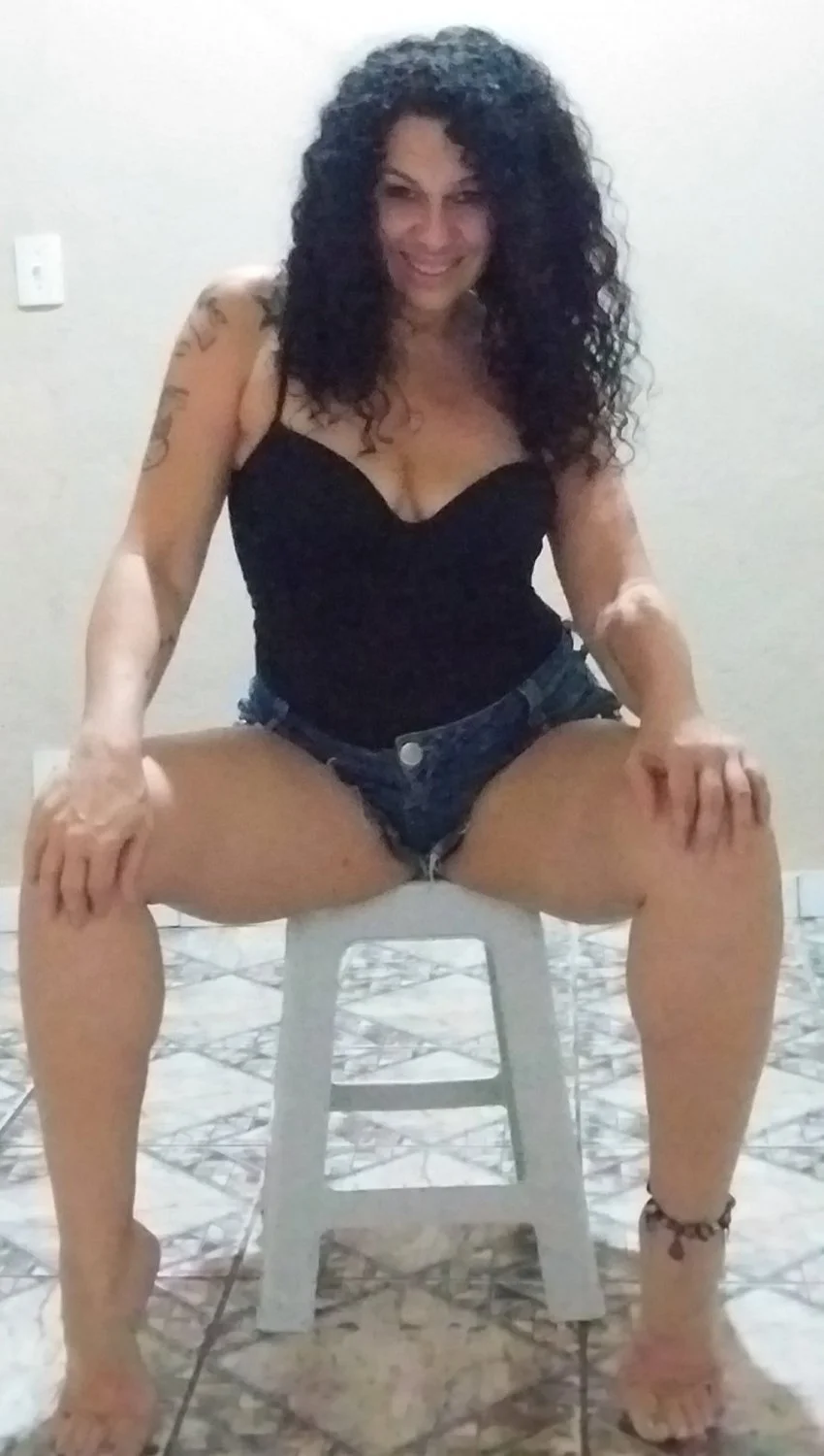 Milf 50 image 5