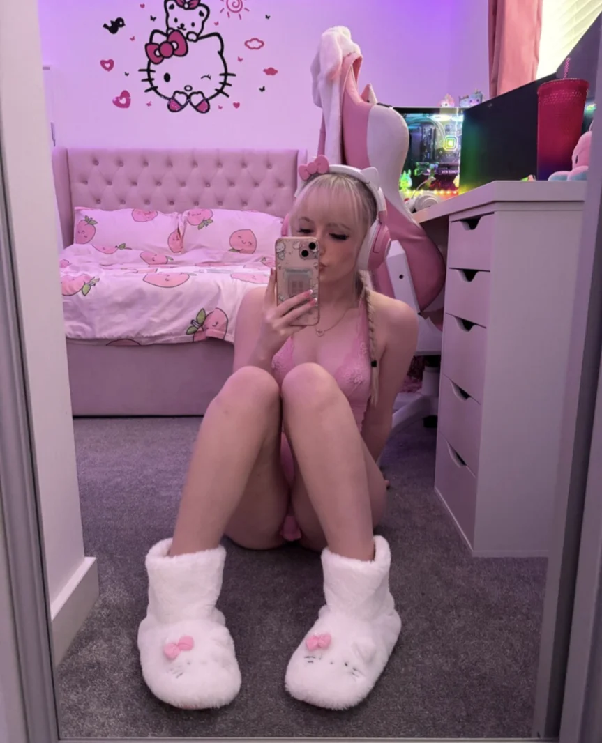 Innocent Teen image 2