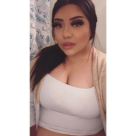 Latina bbw jasmine & Angela image 10