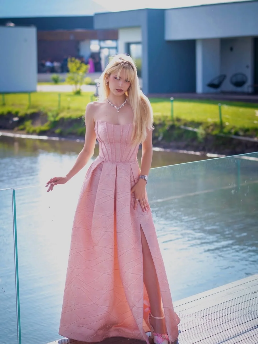 Stunning teen slut Ana image 15