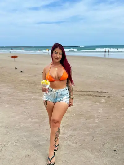 juro que quero parar.. mas ta foda cover image